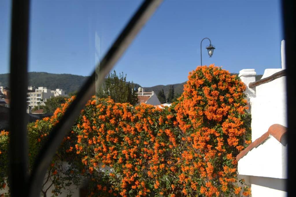 Casa Colonial En Salta Nueva Y Antigua Lejlighed Eksteriør billede