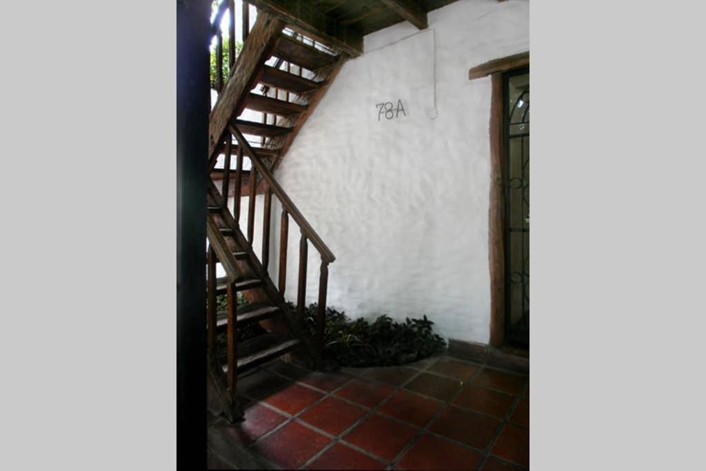 Casa Colonial En Salta Nueva Y Antigua Lejlighed Eksteriør billede